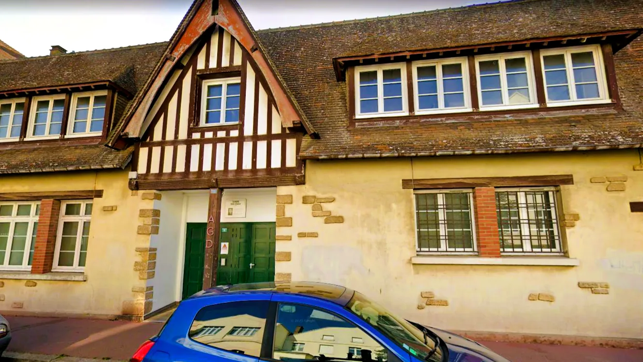 Extérieur de la Salle AGD Fracasse à Deauville